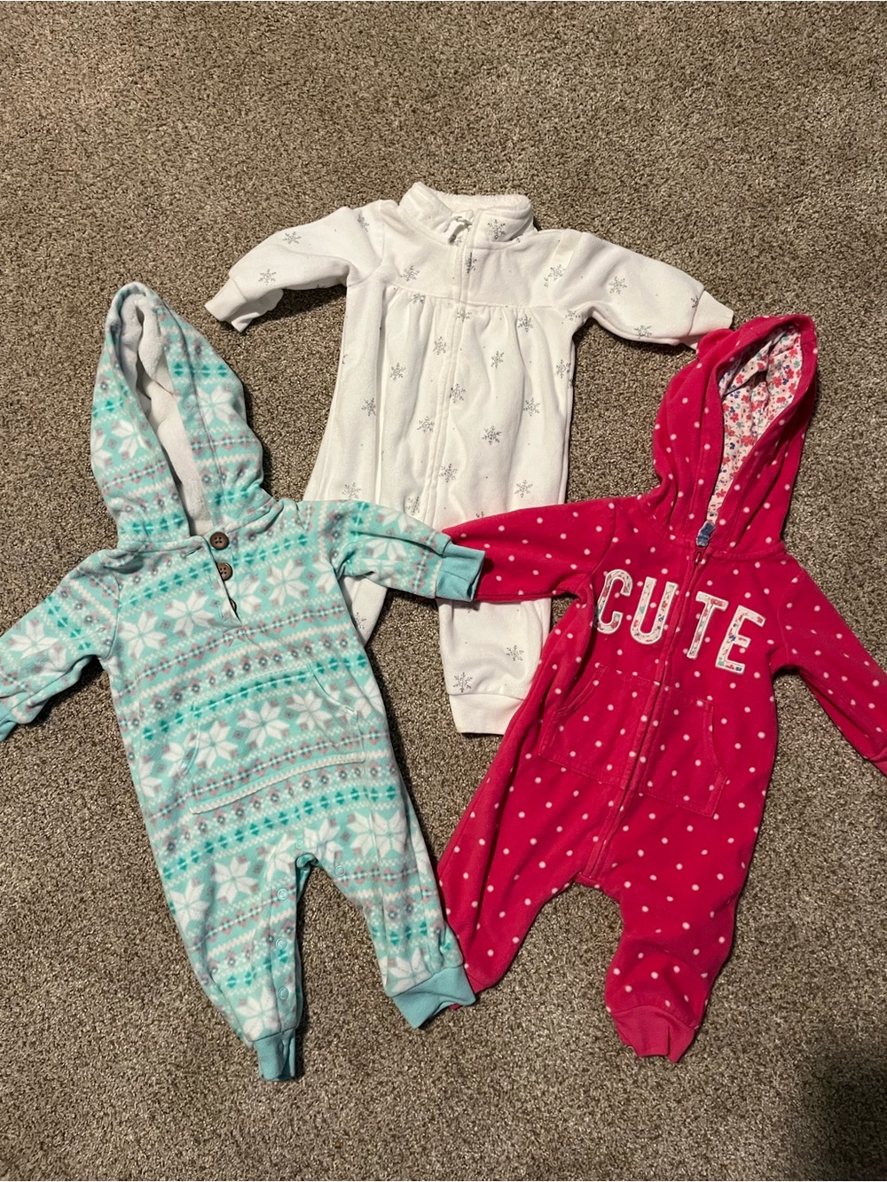 Fleece winter outfit bundle size 3 months